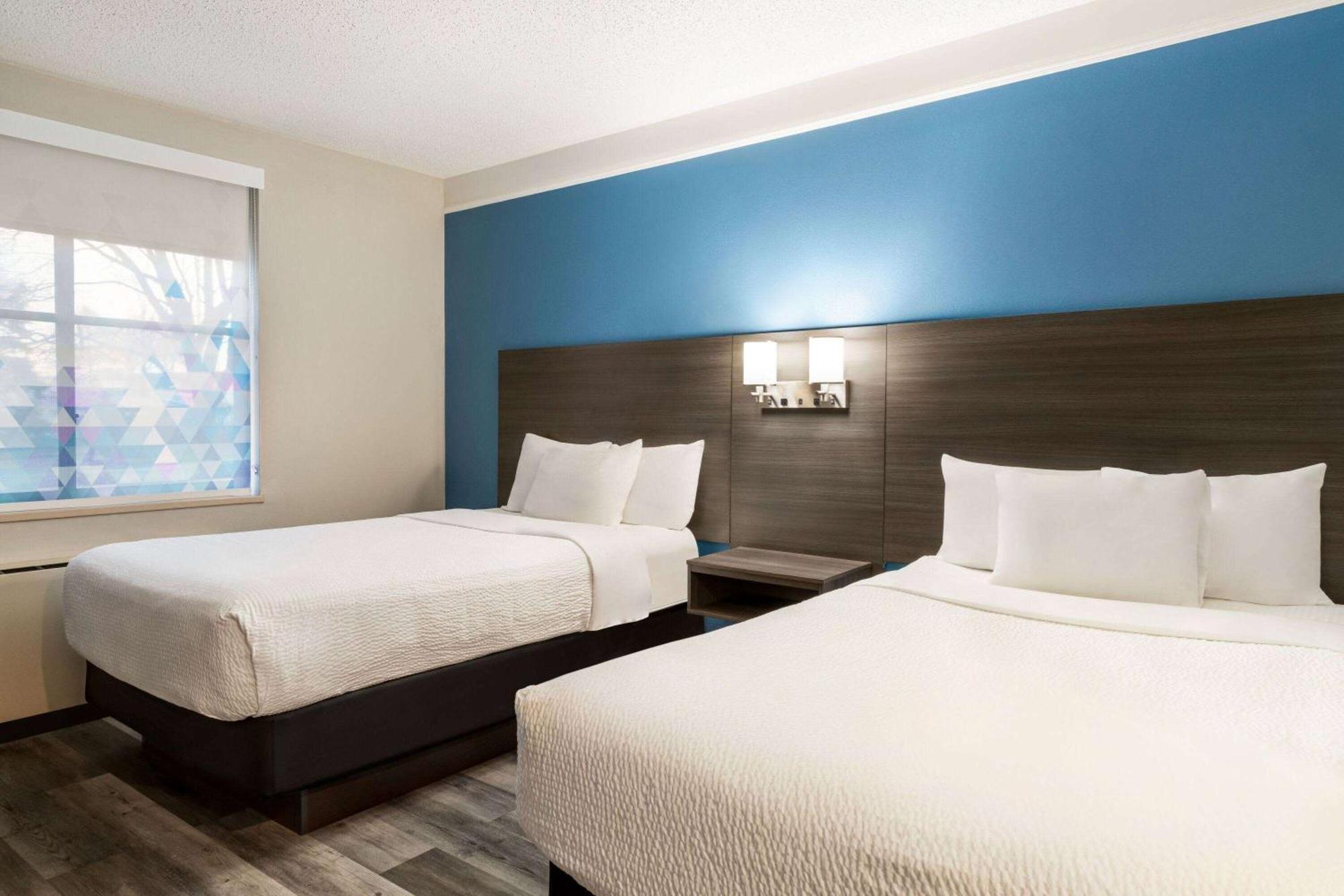 La Quinta By Wyndham Madison American Center Экстерьер фото