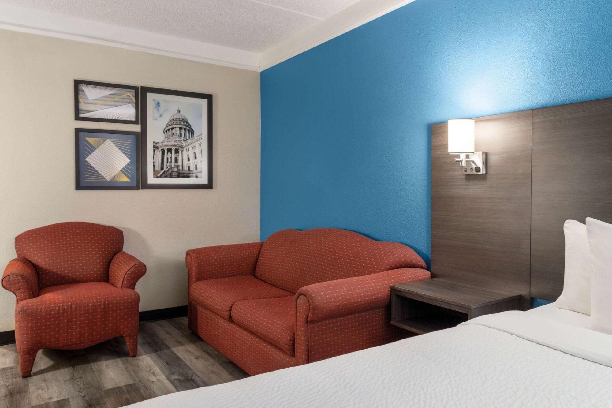 La Quinta By Wyndham Madison American Center Экстерьер фото